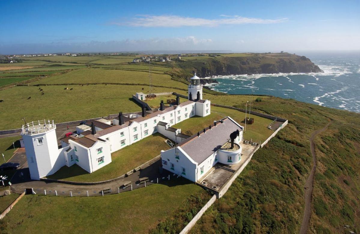 Herons Pool Acomodação com café da manhã Coverack Exterior foto